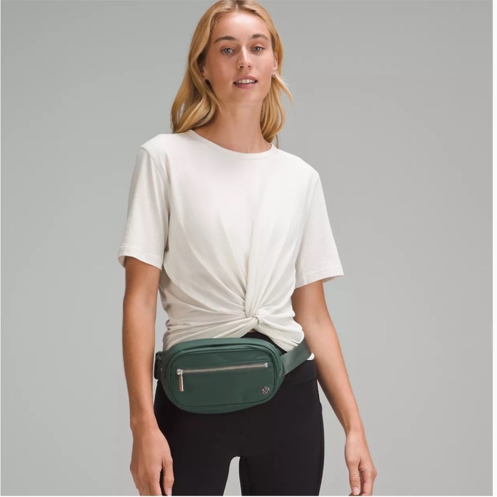 lululemon athletica Green Crossbody Bag
